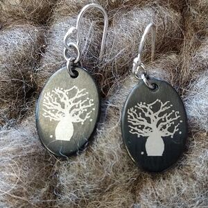 Black and gold tree earrings